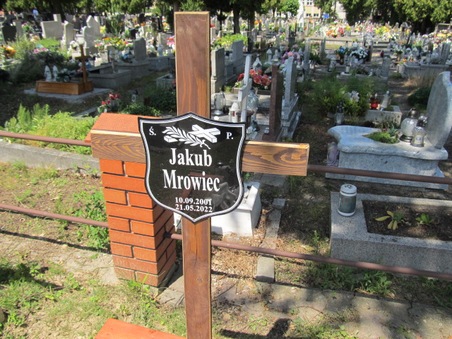 Jakub Mrowiec 2001 Strumień - Grobonet - Wyszukiwarka osób pochowanych